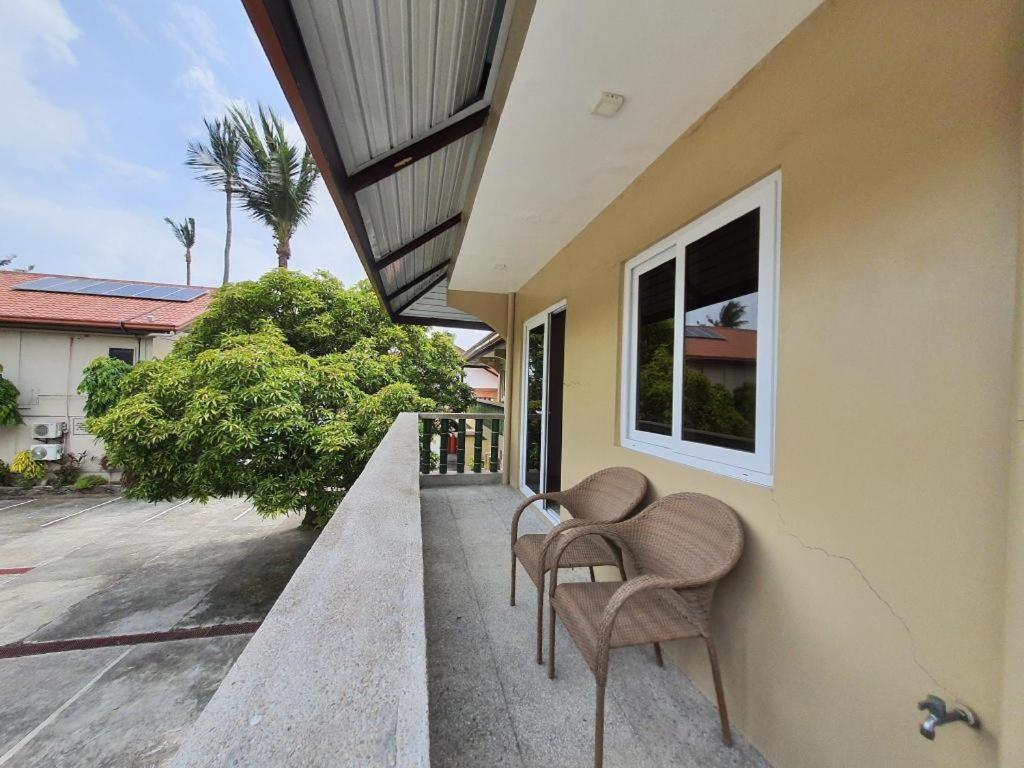 Coral Beach Club Matabungkay Exterior foto